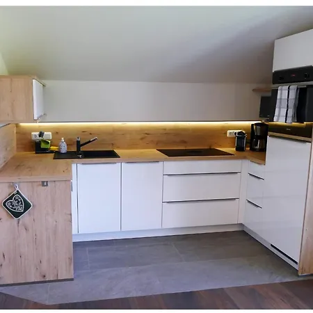 Wiesenglueck Inkl. Chiemgaukarte Apartment